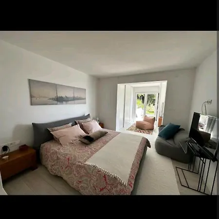 De L'estuaire Villa *