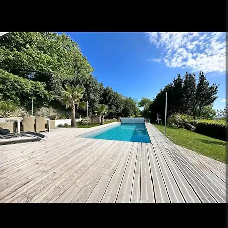 De L'estuaire Villa *